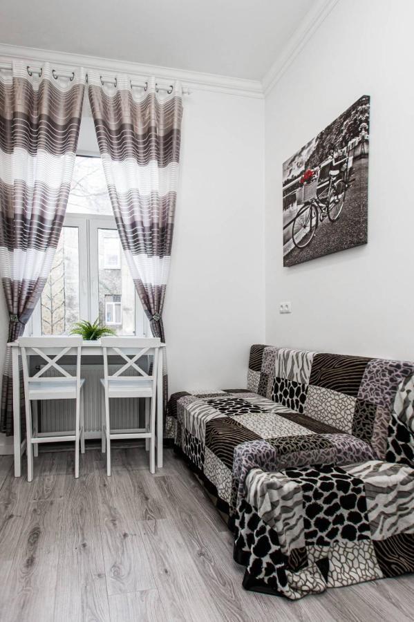 Apartmán Однокомнатная Форум-Центр Lvov Exteriér fotografie