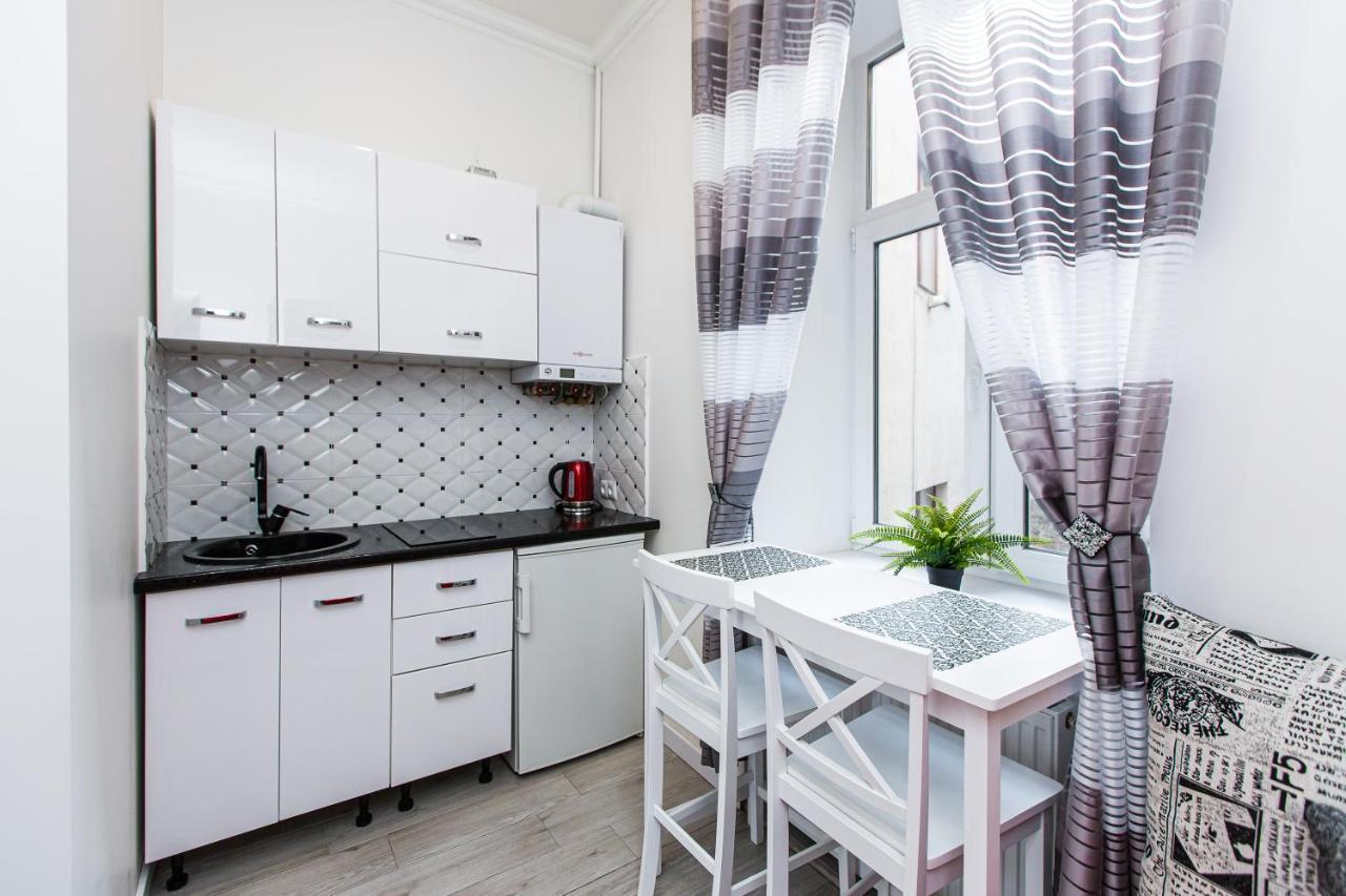 Apartmán Однокомнатная Форум-Центр Lvov Exteriér fotografie